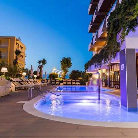 Hotel Alexander Gabicce Mare Extérieur photo