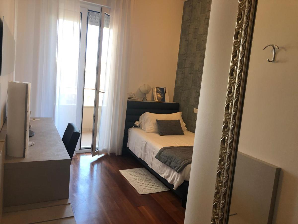 Hotel Alexander Gabicce Mare Extérieur photo