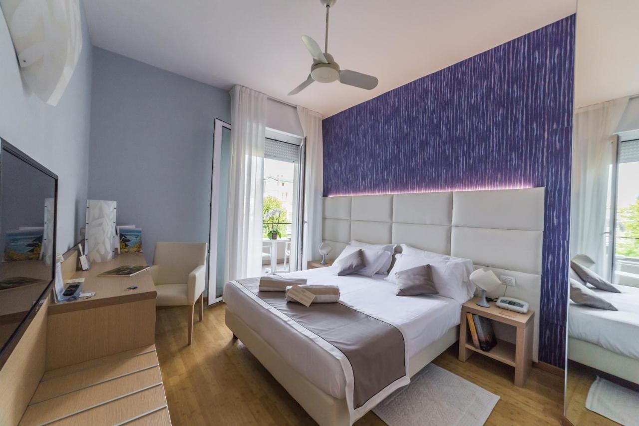 Hotel Alexander Gabicce Mare Extérieur photo