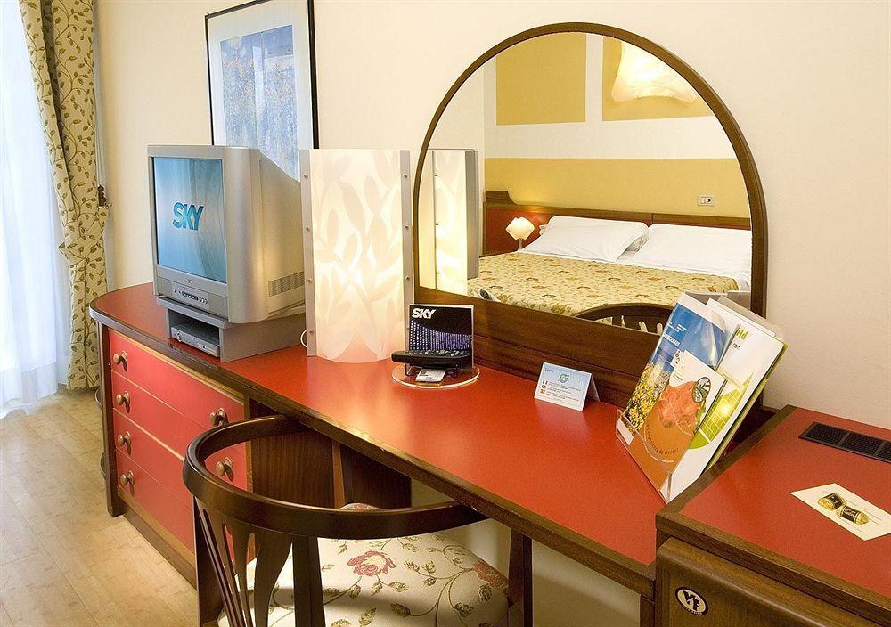 Hotel Alexander Gabicce Mare Extérieur photo