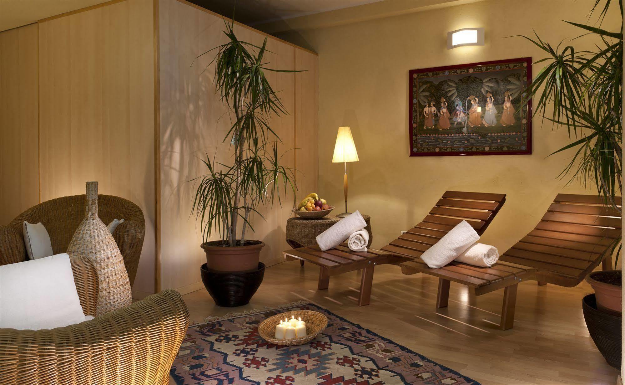 Hotel Alexander Gabicce Mare Extérieur photo